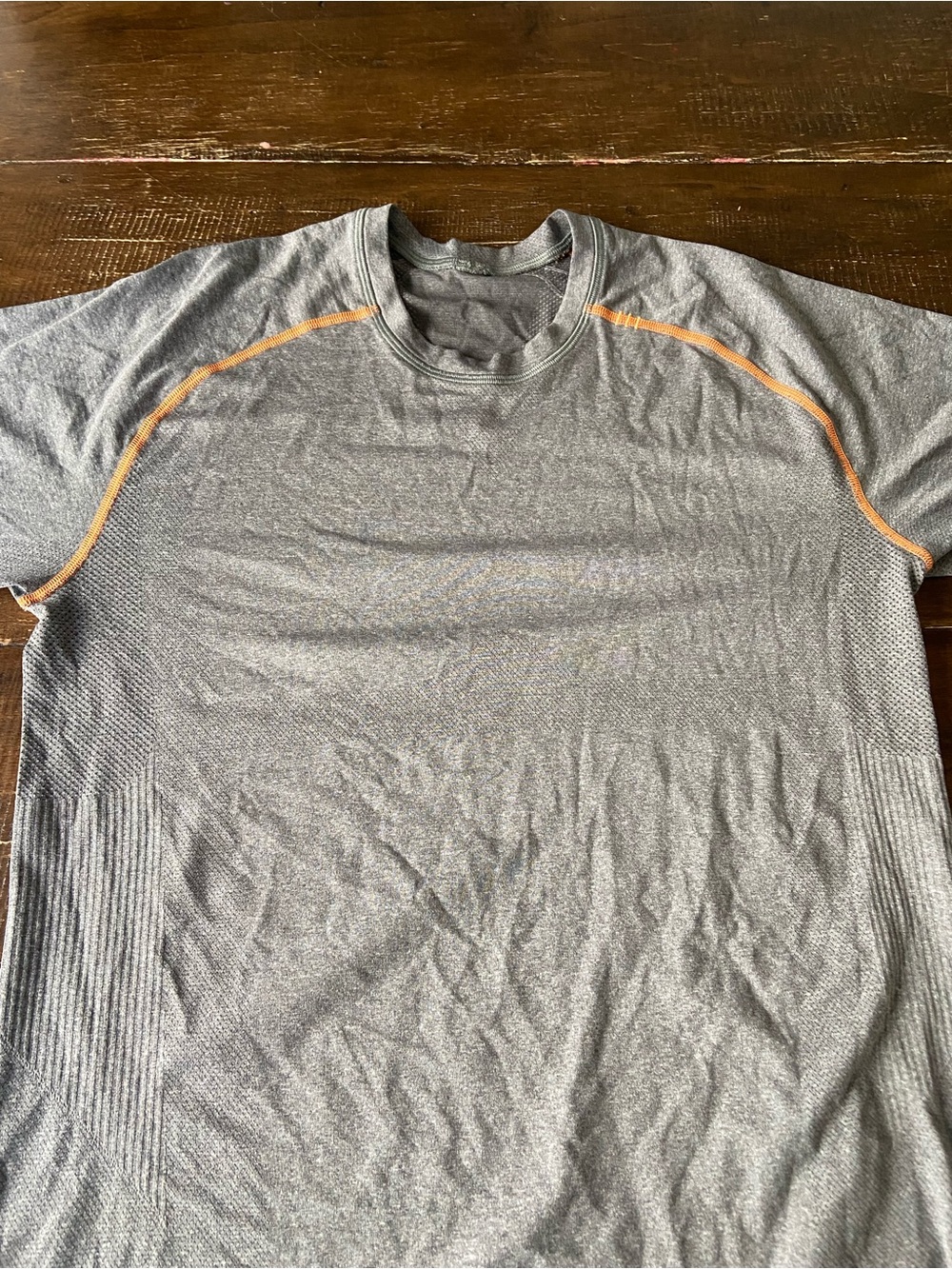 Lululemon Metal Vent Tech Long Sleeve Shirt Grey Orange trim men’s size medium